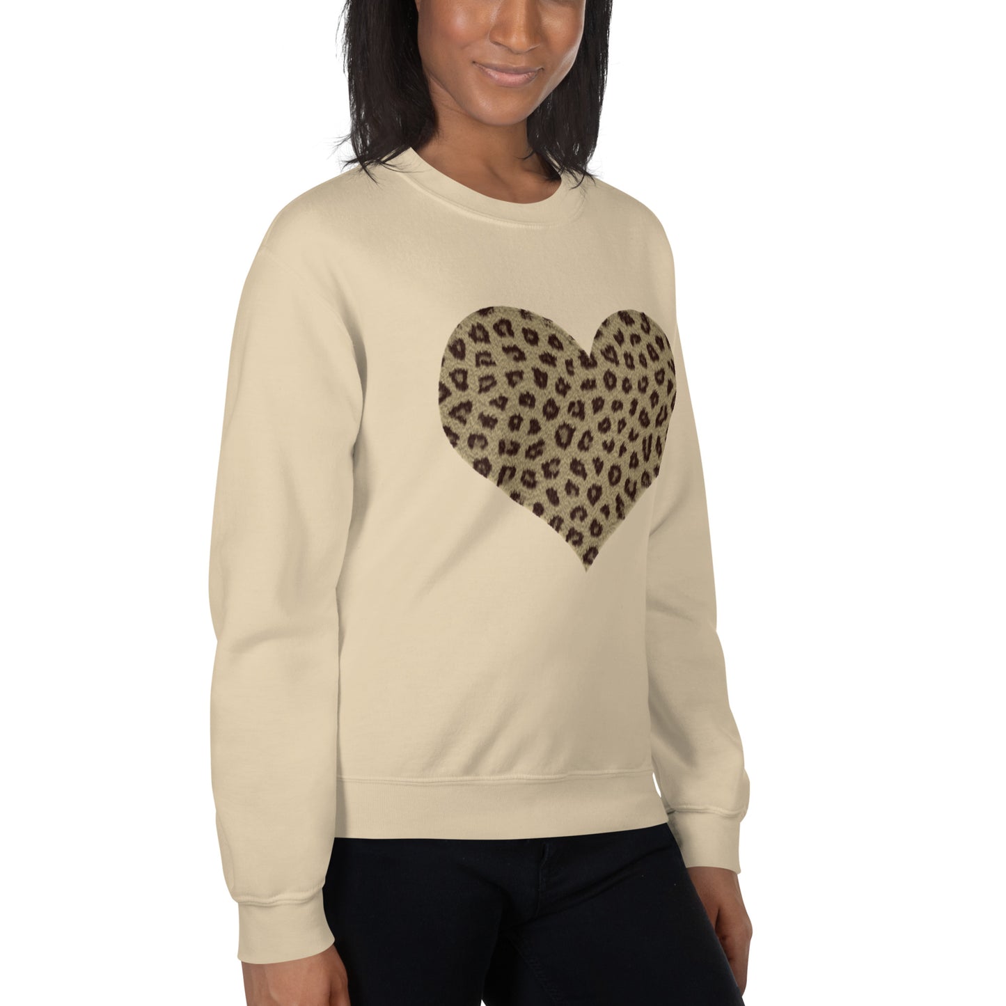 Classic Fleece Sweatshirt – Soft Warmth & Durability