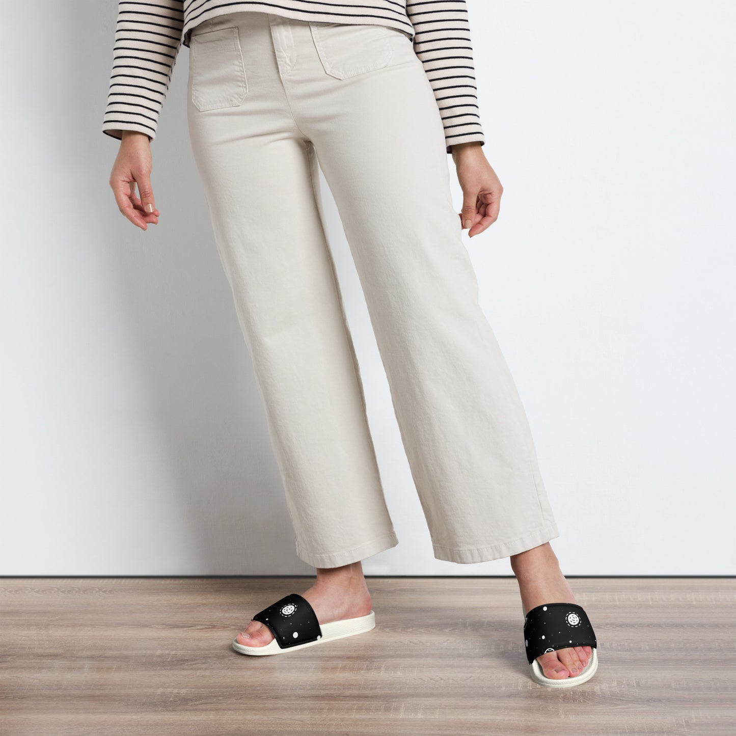Cushioned Women's Slides - Comfortable Footwear for Summer